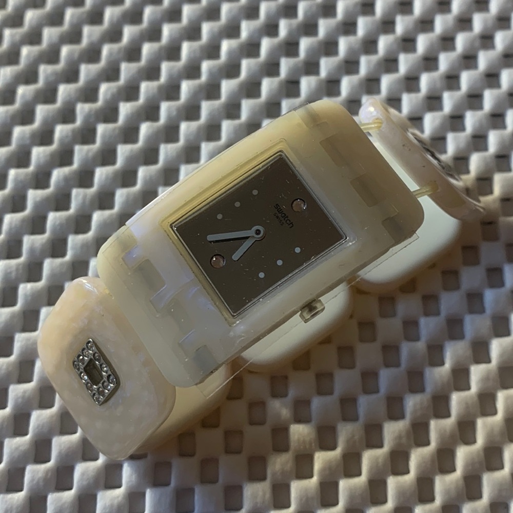 Swatch Watch - SUBW110B - SKYTOP